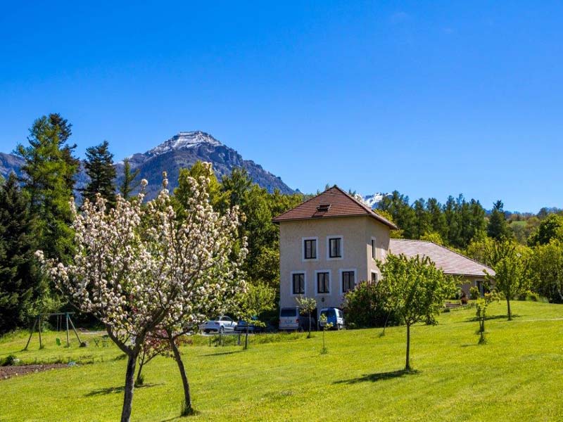 Chambres d'hôtes de charme , La Combe fleurie, saint bonnet en champsaur 05500