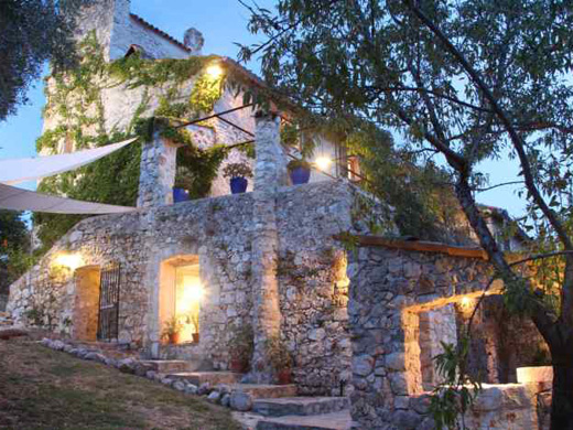 Chambres d'hôtes de charme , La Parare, chateauneuf villevieille 06390