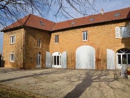 Chambres d'hôtes de charme , Le Jardin des Pierres Dorées, marcy 69480