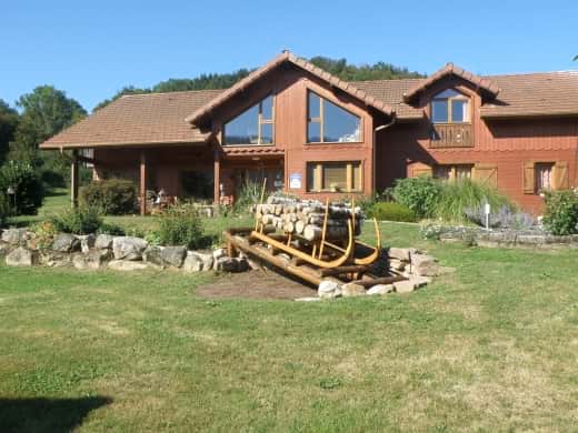 Chambres d'hôtes de charme , Les Chalets de Cathy, tendon 88460