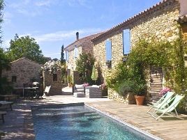 Chambres d'hôtes de charme , La Bastide des Sources, castellet 83330